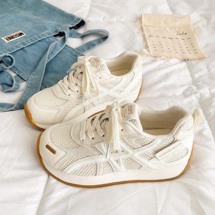 Super fire retro German training shoes women's summer 2025 new mesh breathable thick-soled versatile sports and leisure little white shoes