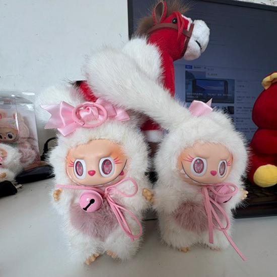 Labubu Μοντέρνο Χριστουγεννιάτικο Βελούδινο Σακίδιο Πλάτης Κρεμαστό Μπρελόκ Στολίδι Δώρο