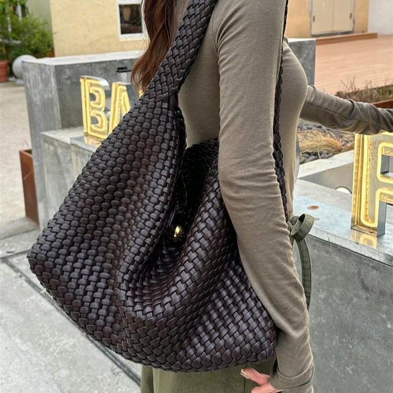 New Women's Handbag Large-capacity Handwoven Bag Shoulder Bag Women's High-end Versatile Commuter 2 set Bag Slack Tote Bag