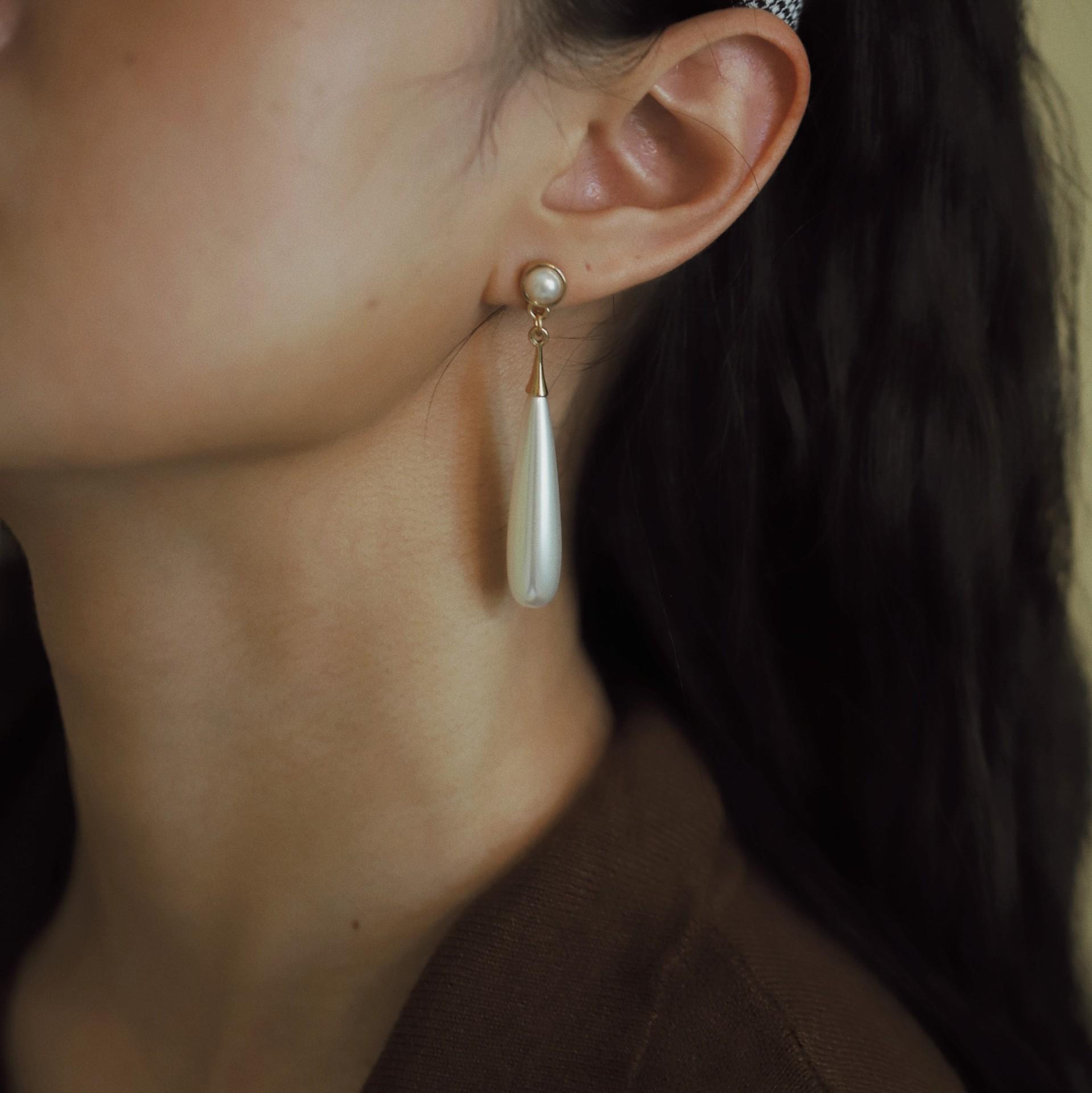 

Серьги-подвески с французским ретро-жемчугом: Элегантный, модный и стройнящий дизайн