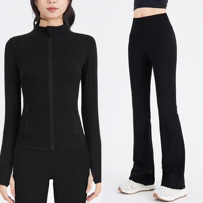 Traje de Yoga Ajustado para Mujer: Chaqueta de cuello alto y pantalones de campana.