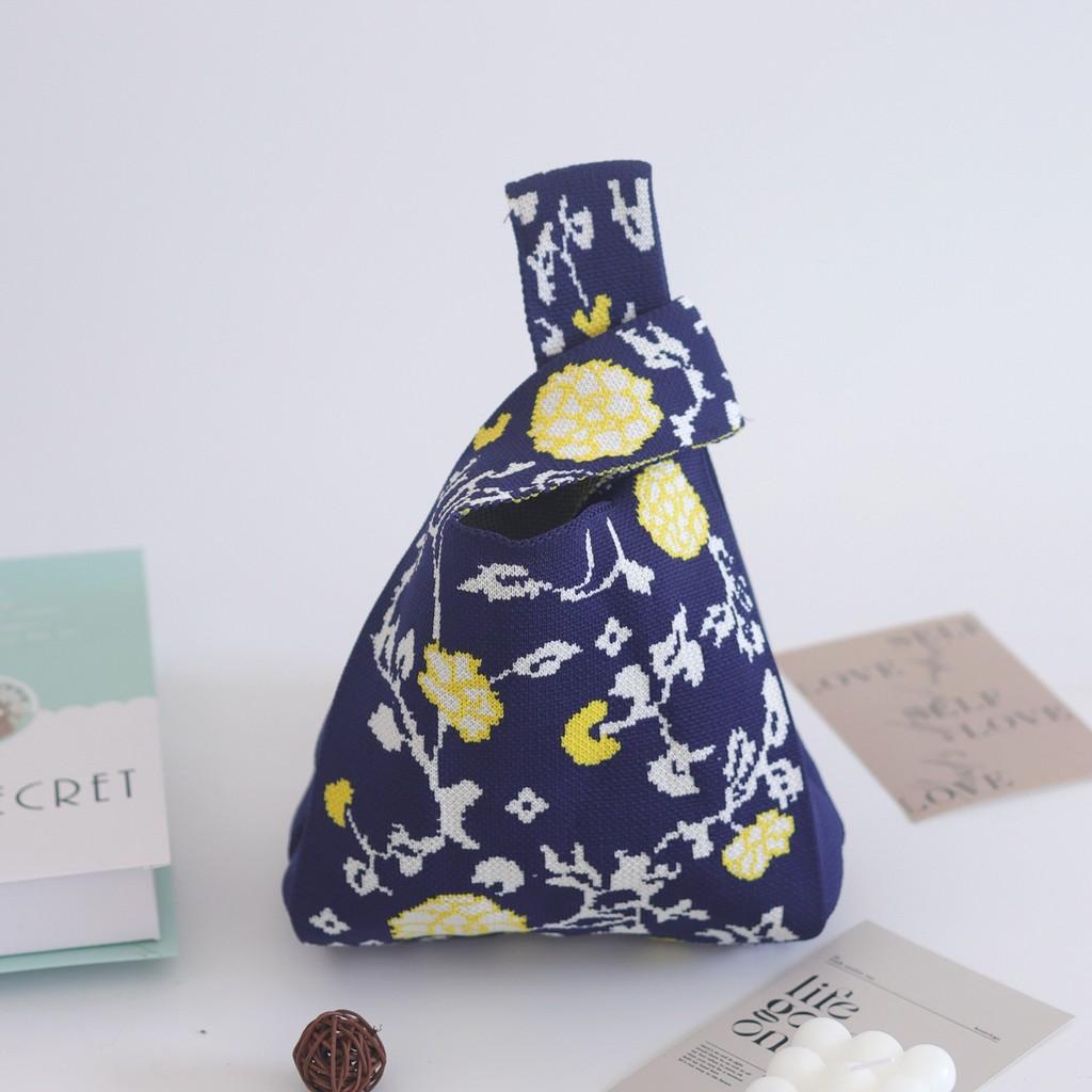 Trendy Knit Bucket Bag For Women Soft And Spacious Tote Bag With Eye-catching Patterns Ideal For Daily Wear And Gifts