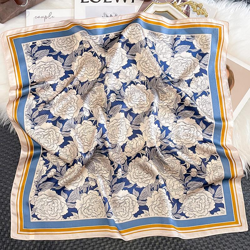 Retro New Printed Spring and Autumn Summer Mulberry Silk Square Scarf Fashionable Age-reducing Style Versatile High-end Silk Scarf for Women
