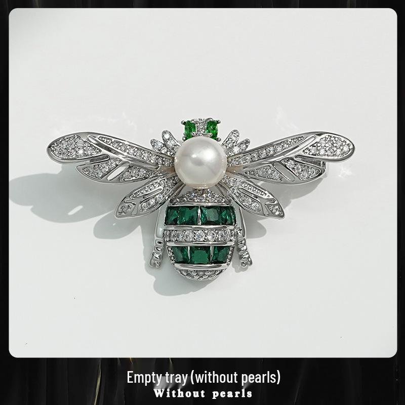 Bo Xin Yun Korean Style Bee Brooch with Zircon  Freshwater Pearl