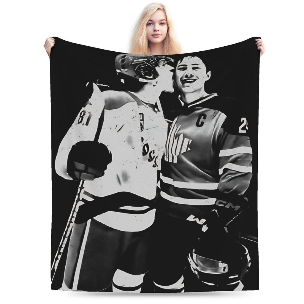 Comfortable Heated Rivalry Hollanov Sports Drama Shane Hollander Ilya Rozanov Blanket Blanket Throw Warm Flannel for Travel