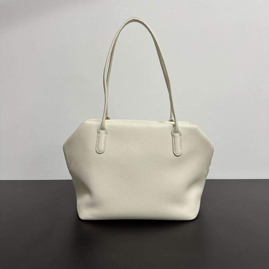 Kleine Nischen-Luxus-Achseltasche aus Top-Layer-Rindsleder, minimalistische und entspannte lässige Schultertasche, minimalistische Hand-Tragetasche mit großem Fassungsvermögen