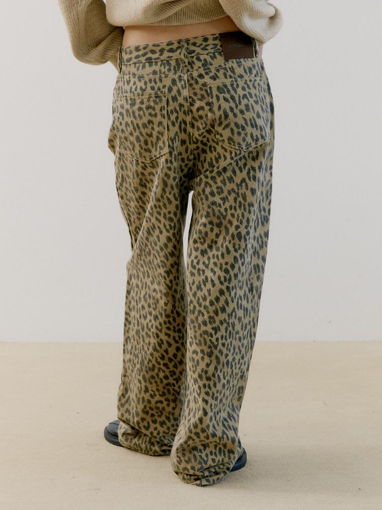OAFISH Wide Leopard Pants, Brown