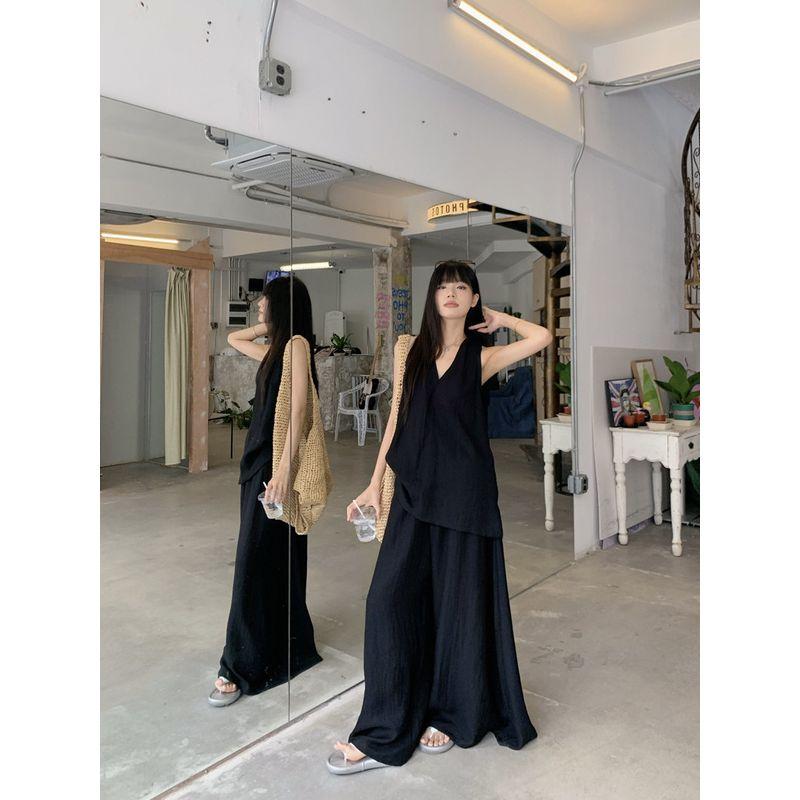 Relaxed Feeling Lazy Set Black Hanging Neck Sleeveless Vest Women Summer Loose Drape Wide Leg Pants Trousers Two-piece Set