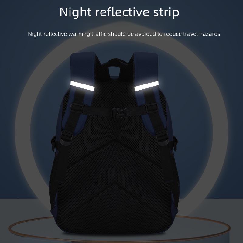 Space Astronaut Kids School Backpack: Lightweight, Spine-Supporting, Large Capacity, Waterproof, Child-Friendly Design.