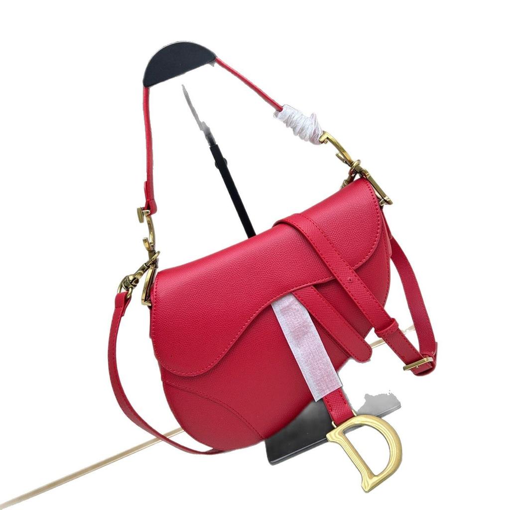 2026 Women's Trendy Palm Grain Shoulder & Crossbody Saddle Bag