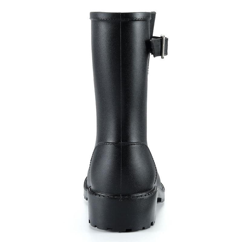 Medium Tube Locomotive Women's Rain Shoes Fashionable Waterproof and Non-slip Water Boots Adult Women's Rubber Shoes