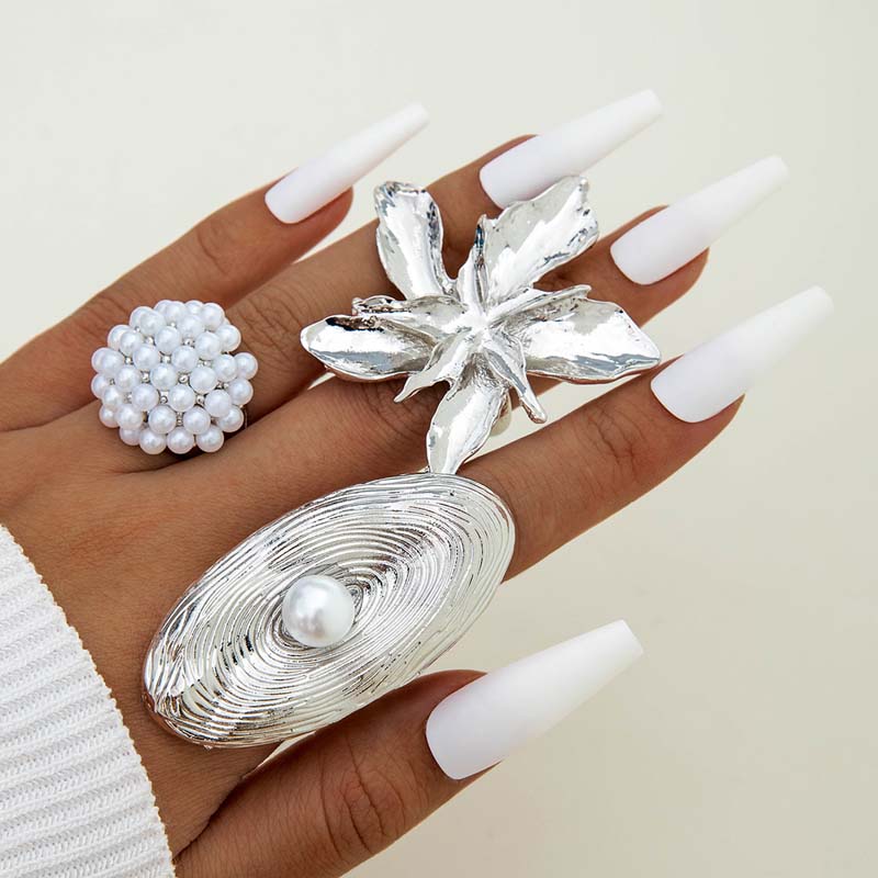 Vintage Gold Color Imitation Pearl Flower Open Rings For Women Exaggerated Metal Irregular Geometric Finger Rings Jewelry