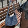 Fashionable, Niche and Versatile Single-shoulder Underarm Bag, Large-capacity Commuter Tote Bag