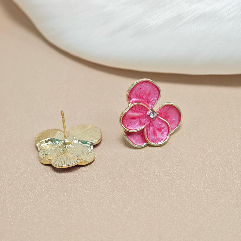 2024 Elegante Schlichte Blumenohrringe - Leichter Luxus-Mode