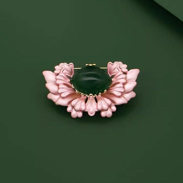 Pink Begonia Brooch High-end Women's New Chinese Style Guochao Brooch Classical Flower Suit Cheongsam Versatile Accessories Tide