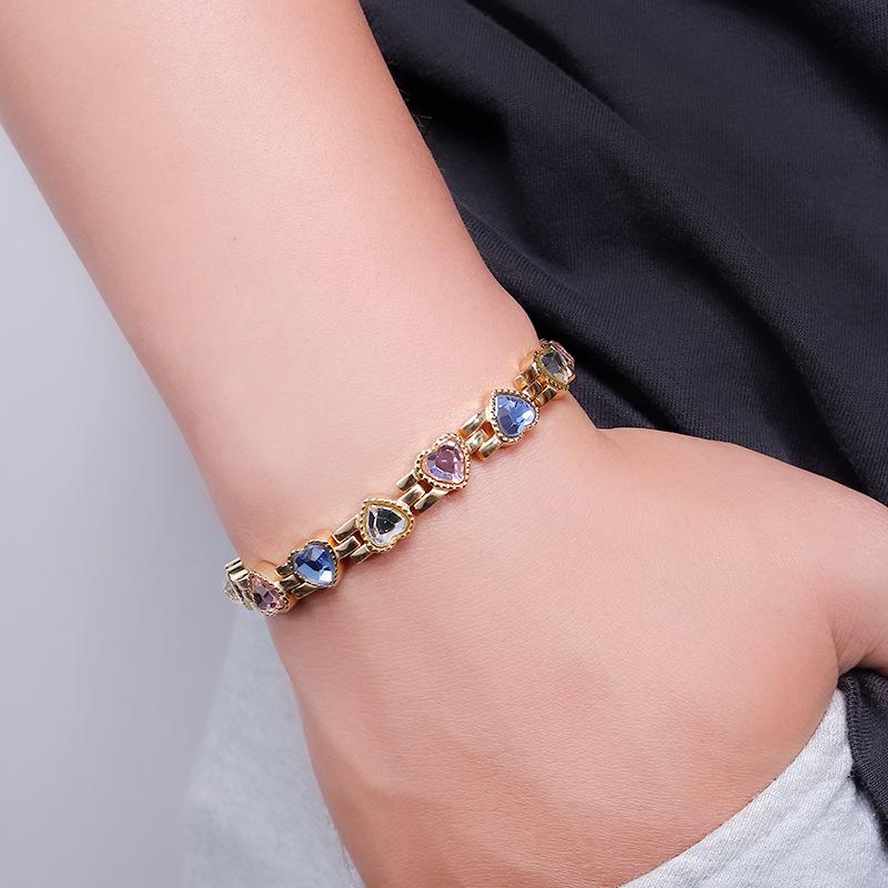 Fashionable Love Cubic Zirconia Bracelet Energy Magnet Bracelet for Women Health Care Couple Jewelry