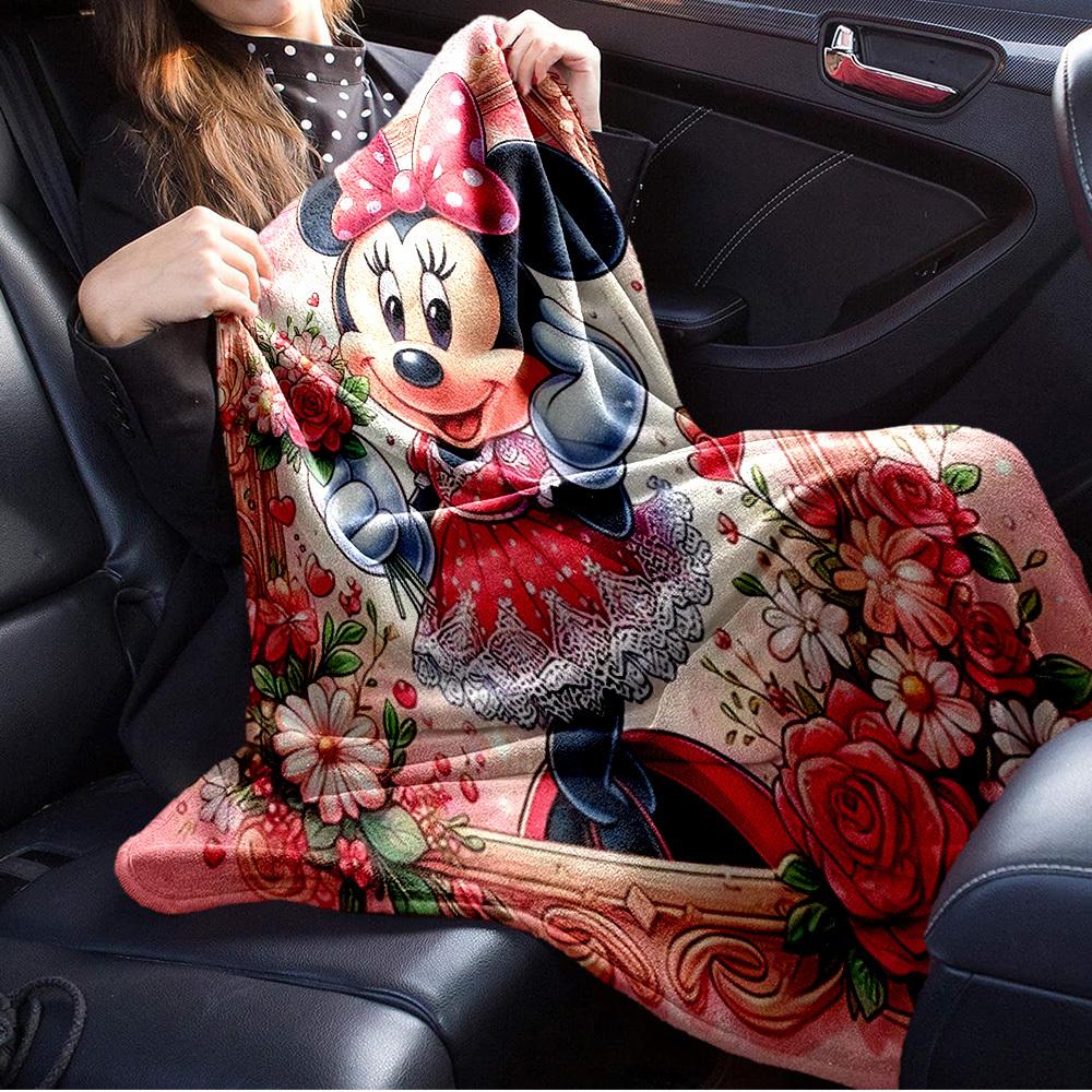 1pc Velvet Bedding Throw Blanket - Minnie Mouse Floral Design - Perfect for