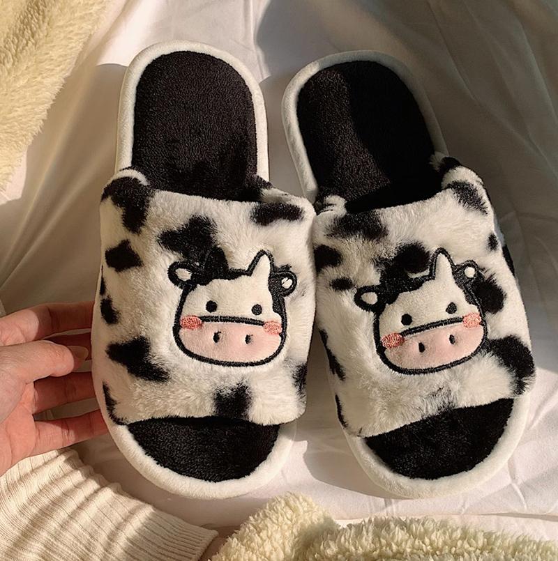 Fashion Kidmi Indoor Cotton Slippers for Women Fashionable Cute Cartoon Plush Cow Cotton Slippers Autumn and Winter Student Light Slides