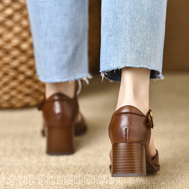 French Retro Square Head Thick Heel Pig Cage Sandals 2025 Spring and Summer Foreign Trade New Bag Bag Heel Fashion Women's Sandals