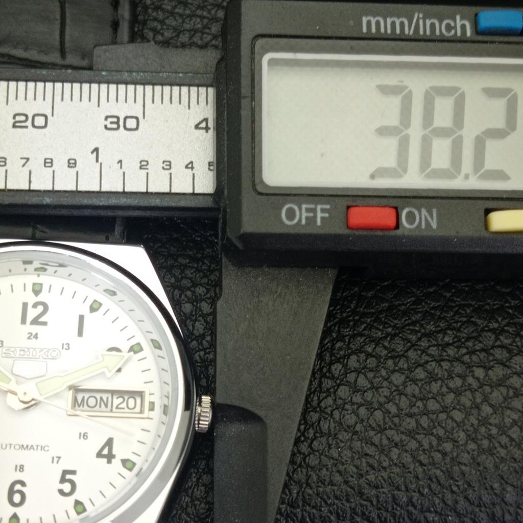 VINTAGE REFURBISHED SEIKO 5 AUTOMATIC 6309A JAPAN MENS WHITE WATCH a441749-1 Sk-a441749