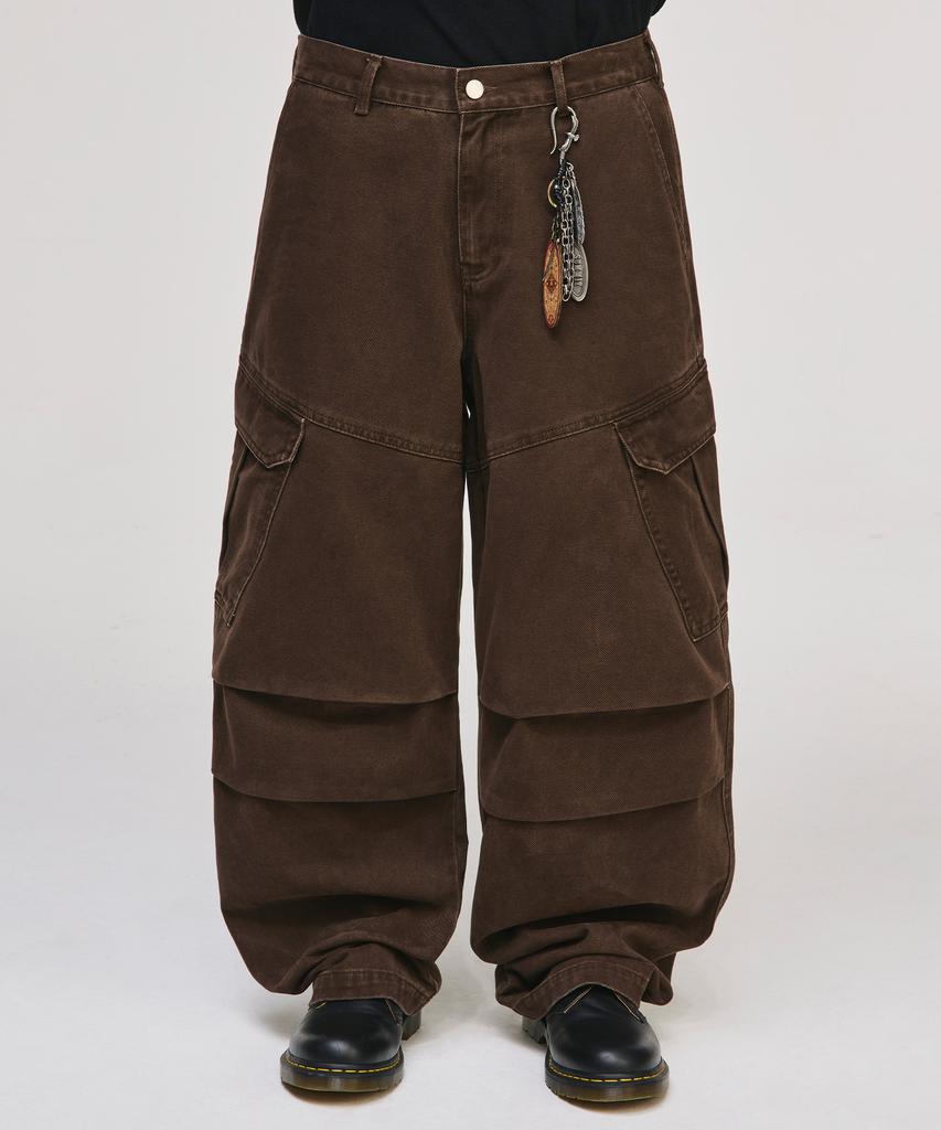 SIGNATURE Parachute Cargo Cotton Pants [Brown]