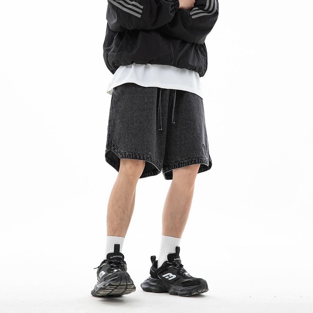 Jeansshorts mit dreieckigem Saum für Herren