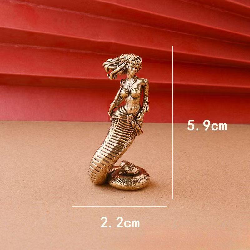 Brass Medusa Decoration Ancient Greek Snake Woman Crafts Home Office Desktop Decoration Tea Pet Crafts Creative Figure Statue