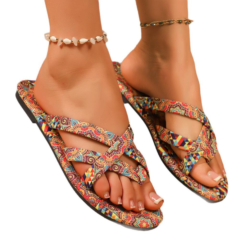 Fashion Bohemia Style Flat Sandals Women 2025 Summer Ethnic Outdoor Slippers Woman Plus Size 43 Retro Gladiator Shoes Slides