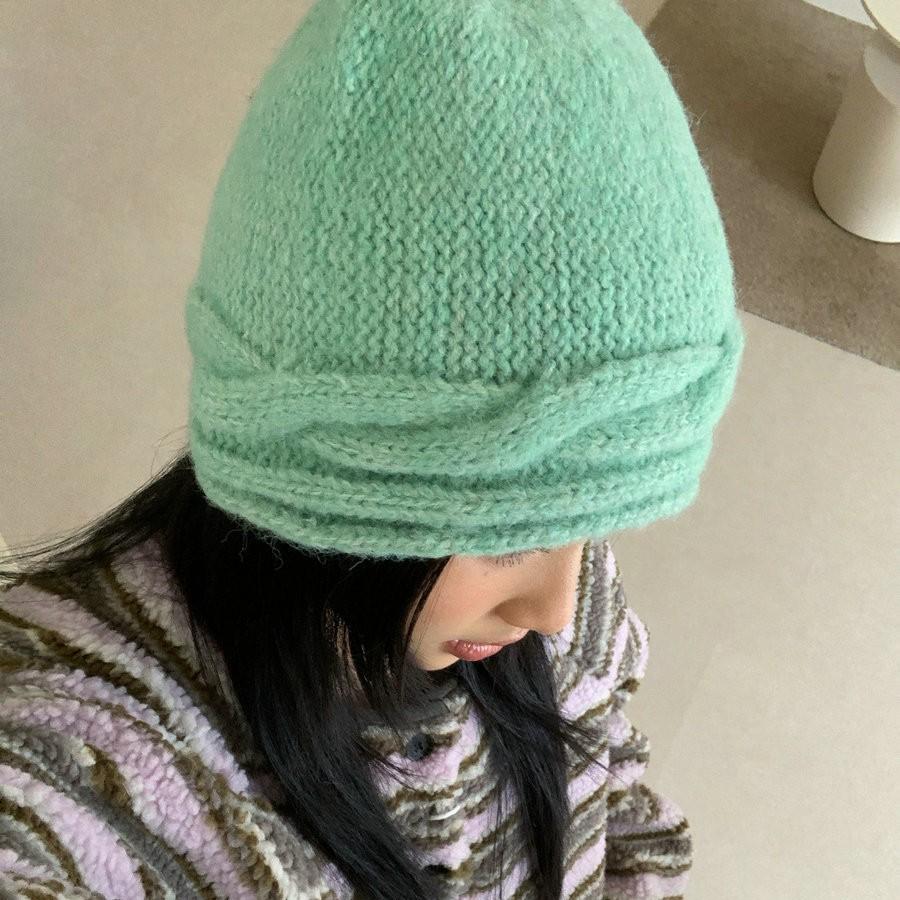 Knitted twist hat women's autumn and winter new ear protection warm wool hat versatile cover cold proof pile cold hat