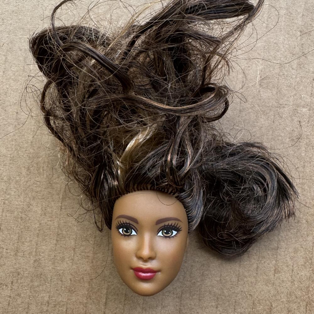 1/6 Doll Heads Rare Face White Beige Brown Skin Tone