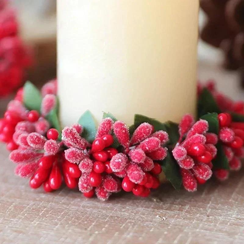 Christmas Candle Garland Simulated Berry Xmas Wreath Candle Holder Mini Candle Ring for Wedding Party Living Room Dining Table