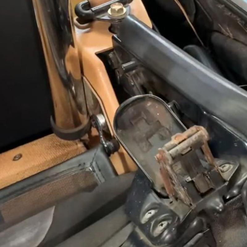 1/2 Stück Auto Weichdach-Verriegelungskappe NA01-R1-311 Ersatz-Verriegelungsklammer für Verdeck für Mazda MX-5 Miata 1.8L AT MT 1LE 1PE 1995 1996 1997 1999