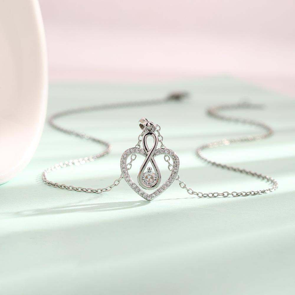 Zircon 8-Character Infinite Love Necklace French Light Luxury Smart Temperament Hollow Peach Heart-Shaped Clavicle Chain