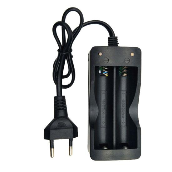 US/EU Plug Double Slots 18650 Lithium Battery Charger Adapter with LED Indicator