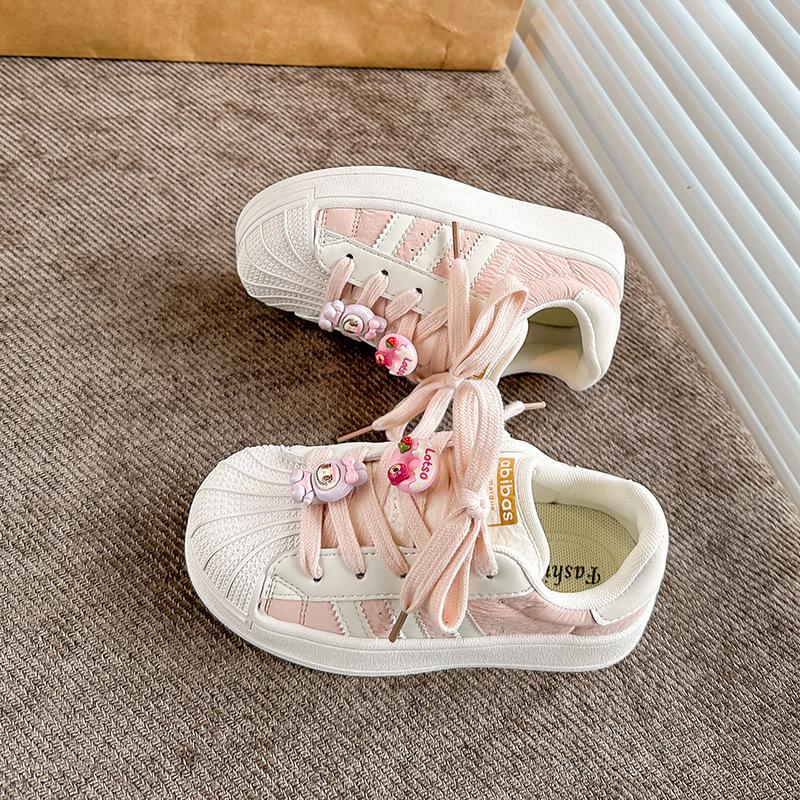 Sapatos de plataforma Labubu para meninas 2025 outono novo cabeça de concha moda meninos sapatinhos brancos crianças sapatos esportivos respiráveis