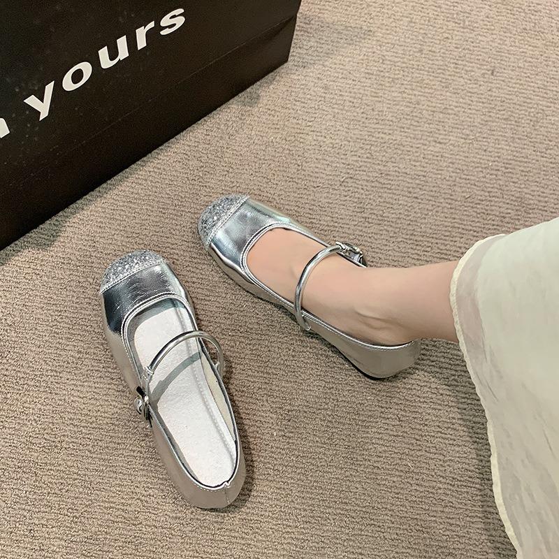 Summer word with retro flat shoes silver soft sole light mouth Mary Jane shoes women's new models