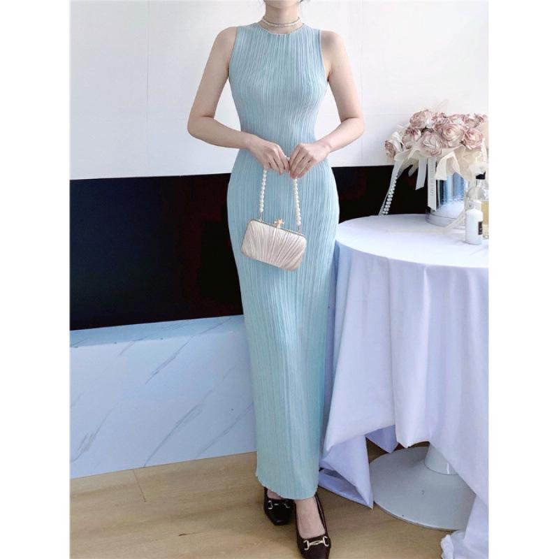 Women's French Style Sleeveless Knit Dress: Waist-Cinching Slim Fit, Summer Hip-Hugging Long Skirt