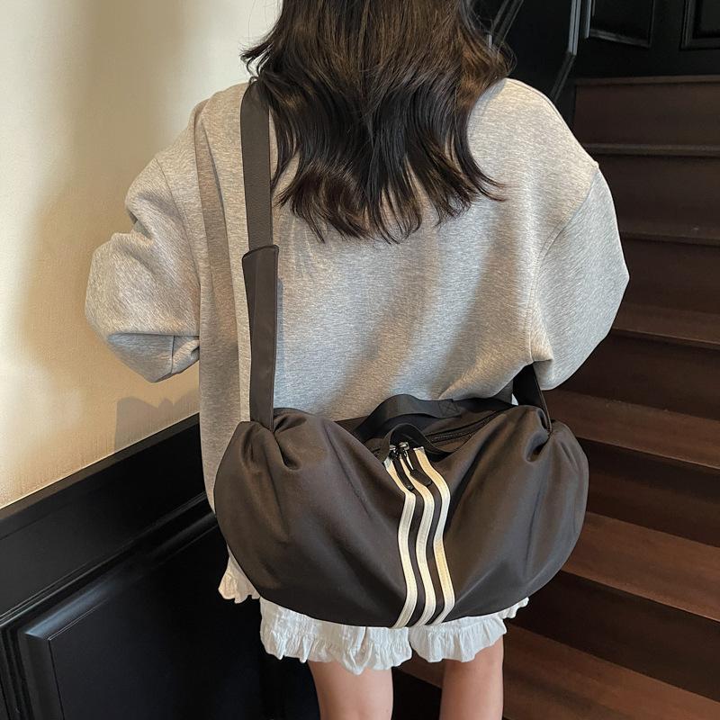 Geantă Oxford Impermeabilă Tip Crossbody Casual Sport Sală Vară Casual Excursie Călătorie Geantă Monocurea Crossbody Tip Gogoașă