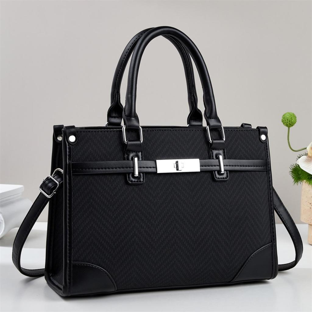 2025 Boston Commuter Ladies' Underarm Handbag - Niche Design Casual Shoulder Bag