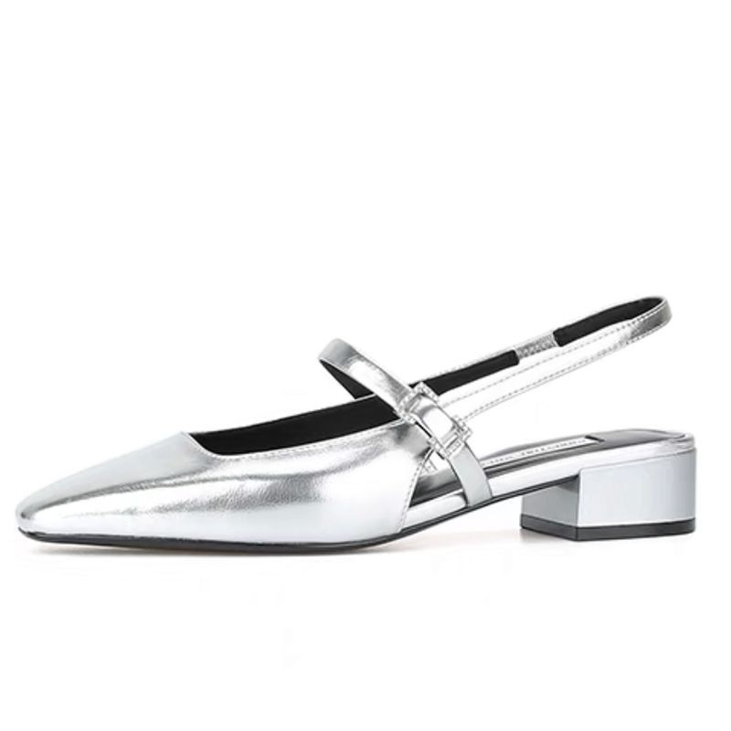 After Empty Bag Head Sandals Female Summer 2025 New French Fairy Wind Mary Jane Diamond Buckle Thick Heel Size Single Shoes