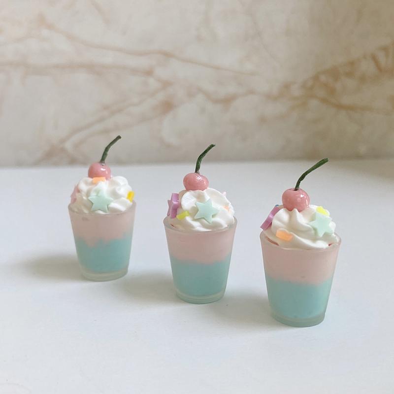 ''1Pc New Resin1:12 1:6 Dollhouse Miniature Cherry Ice Cream Cup Model Dolls Kitchen Food Dollhouse Accessories