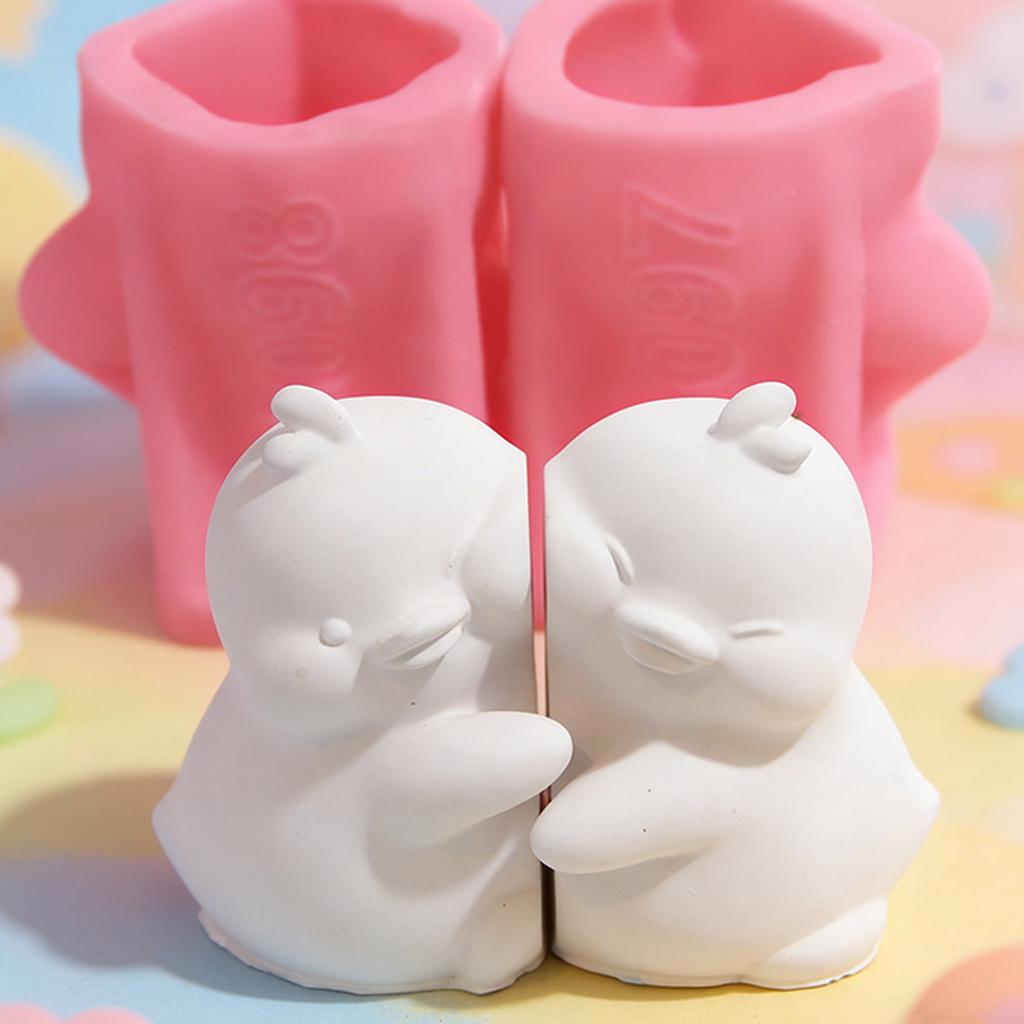 Artistic Animal Shaped Silicone Mould Featuring Pig Koala And Bird Pattern Suitable For Handmade Candle And Craft
