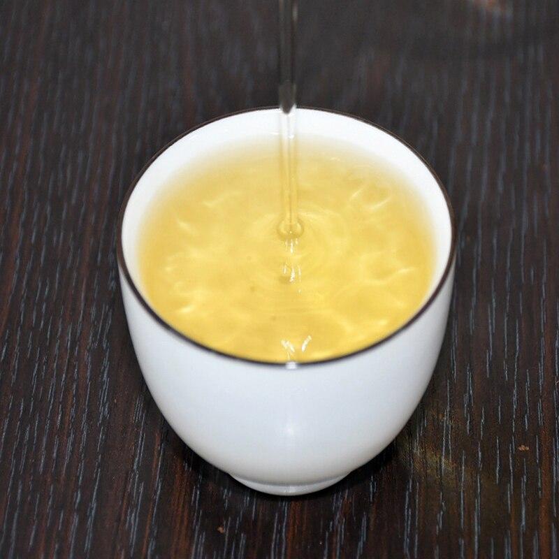 Ceai Puerh crud din Yunnan 2021 Ceai Puerh Sheng Munte Yiwu 357g