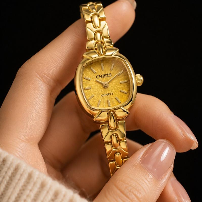 Fashion Women's Quartz Bracelet Watches for Women Luxury Retro Small Square Ladies Wristwatch Clock Gift reloj para mujer