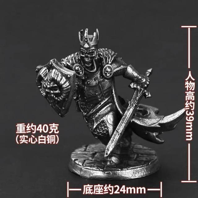 Weißmessing Blutmond Dämon Skelettkönig Miniaturfigur Handgefertigte Brettspielfiguren Auto Schreibtisch Ornament Sammlerstück Spielzeug
