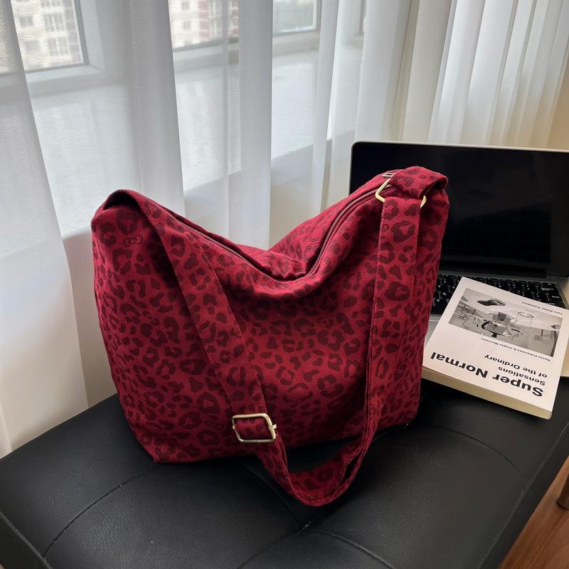 Large Capacity Lazy Wind Leopard Print Messenger Large Bag Canvas Bag Women's New Versatile Casual Shoulder Bag