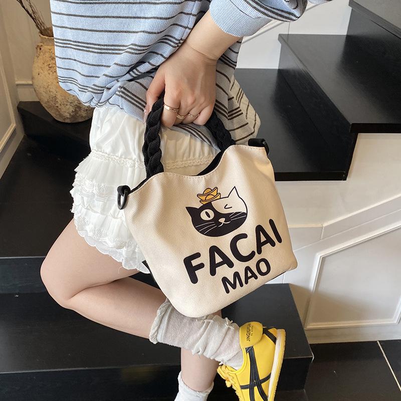 Cartoon Maneki Neko Style Women's Single-shoulder Bag, Trendy Crossbody Bag, Fashionable and Niche Handbag