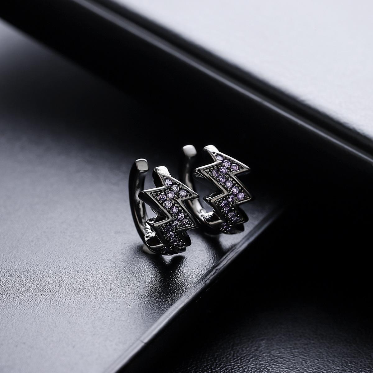 

Inlaid With Purple Diamonds, Lightning Ear Clips, Male Tide Irregular Electrocardiogram Earrings, Personality, Inlaid With Zircon Earrings