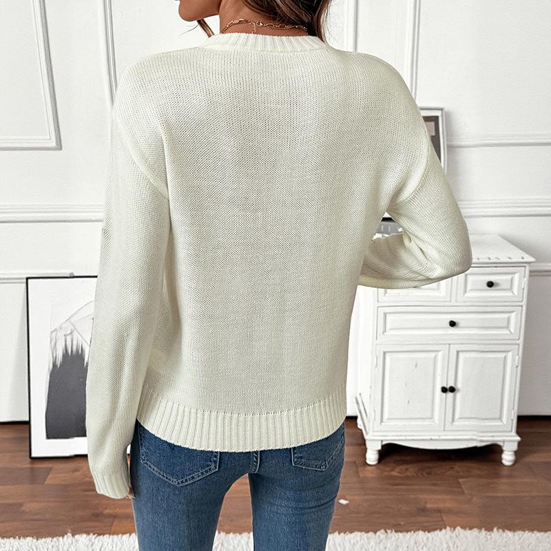 European 2026 Korean-Style Loose Round Neck Sweater with Ribbed Hem & Floral Embroidery for Women, Autumn/Winter Collection.