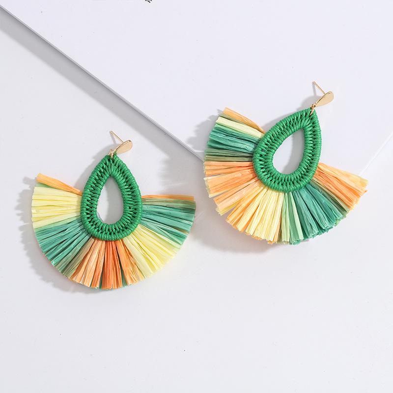 2019 Korean-Japanese Style Raffia Tassel Stud Earrings for Women